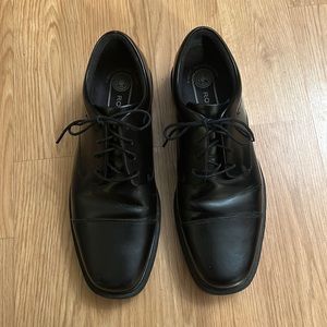 Rockport worn once size 9 m